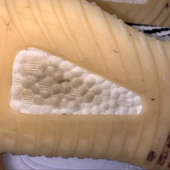 OG Adidas X Yeezy 350 V2 Zebra (drop 1) - Picture 6 of 6